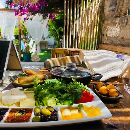 アパートホテル Badehan Çeşme