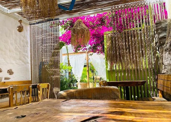 アパートホテル Badehan